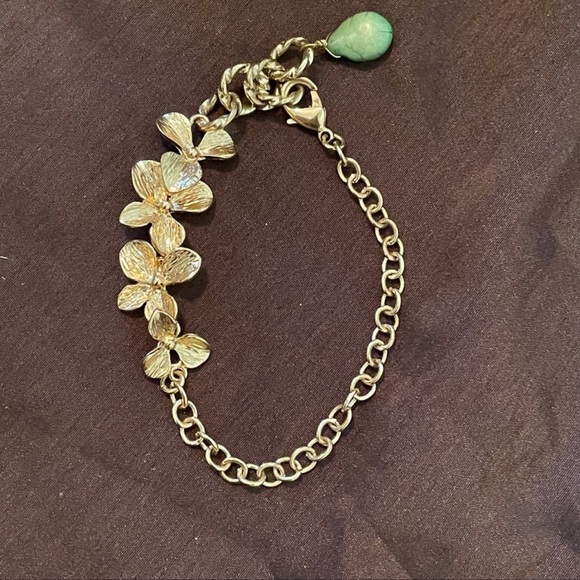 4 leaf clover gold-tone chain, link bracelet - Picture 5 of 7